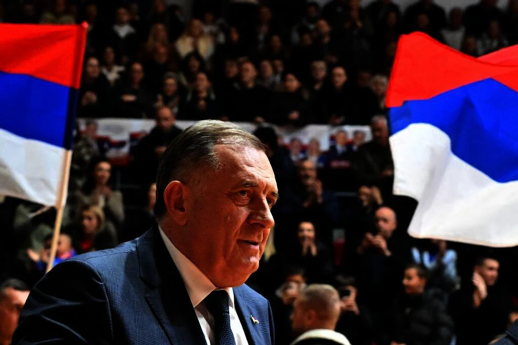 Provocative Bosnian Serb populist steps behind the curtain