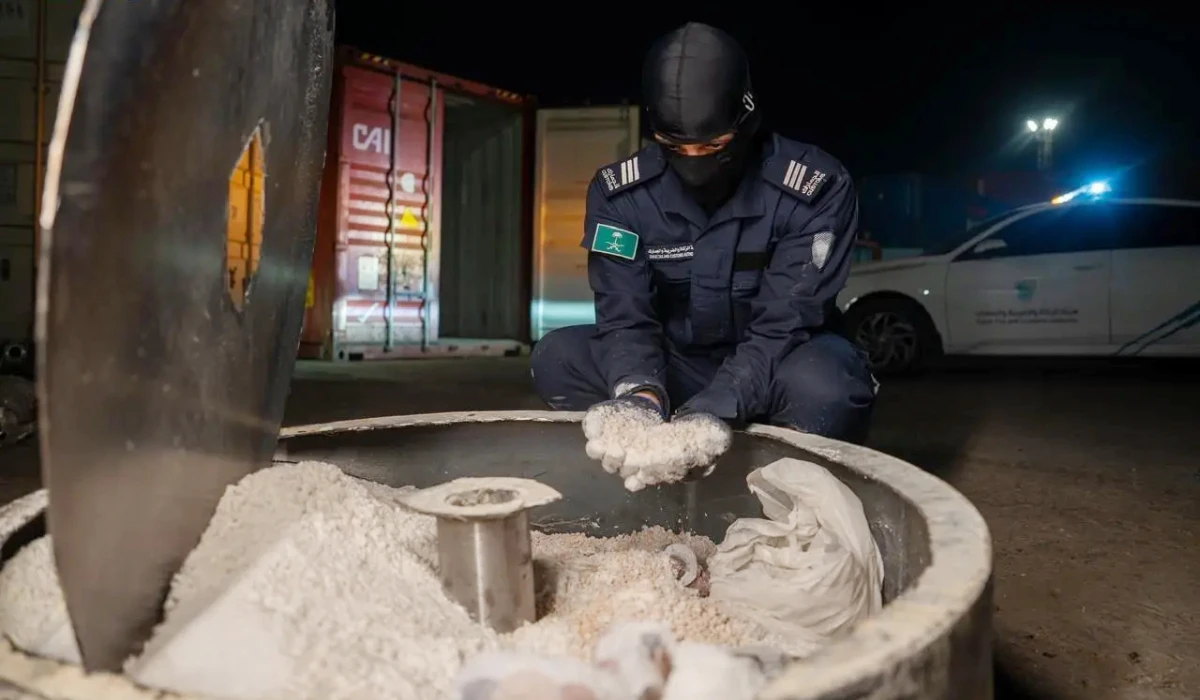 Attempt to smuggle amphetamine pills foiled