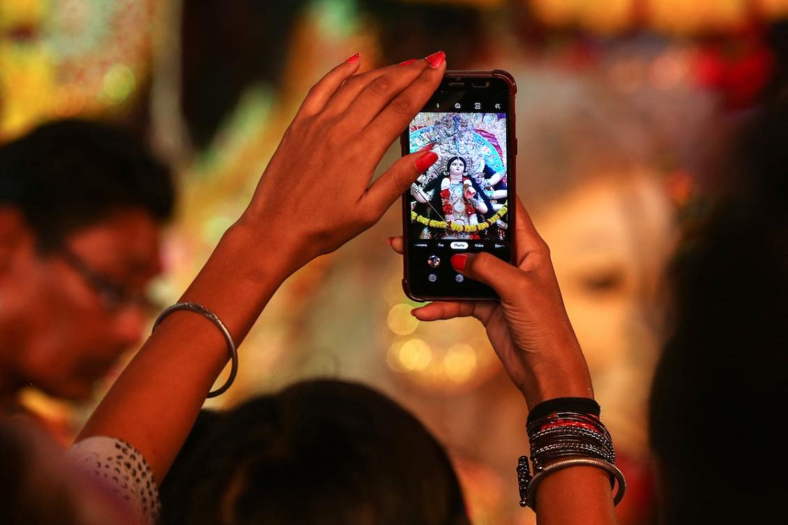 India orders smartphone makers to preload state-owned cyber safety app