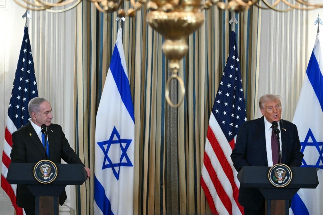 Israeli Prime Minister Benjamin Netanyahu was invited by US President Donald Trump to visit the White House “in the near future” during a phone call Monday. (File/AFP)