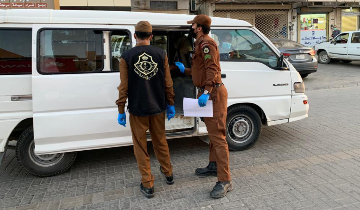 A total of 12,252 people were arrested for violations of residency laws. (SPA)