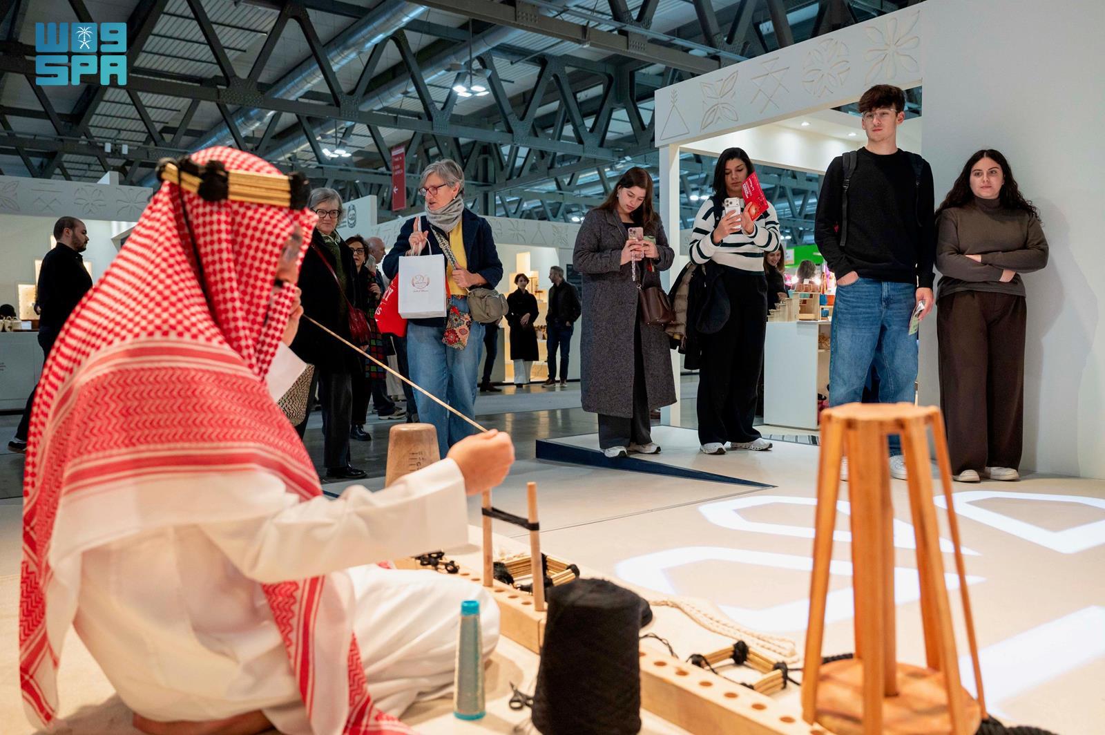 The ministry of culture, along with various cultural entities, is displaying the Kingdom’s culture at the Saudi pavilion at Artigiano in Fiera in Milan, Italy, from Dec. 6-14, featuring handicrafts, culinary arts, music, and performing arts. (SPA)