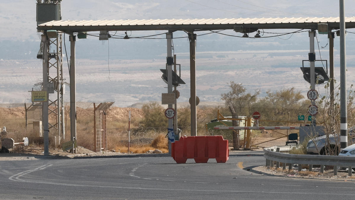 The Allenby Bridge Crossing between the West Bank and Jordan can be seen in this photo. (File/Reuters)