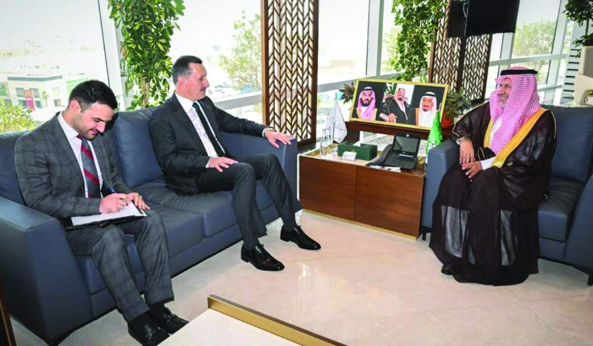 KSrelief chief receives Turkish ambassador in Riyadh
