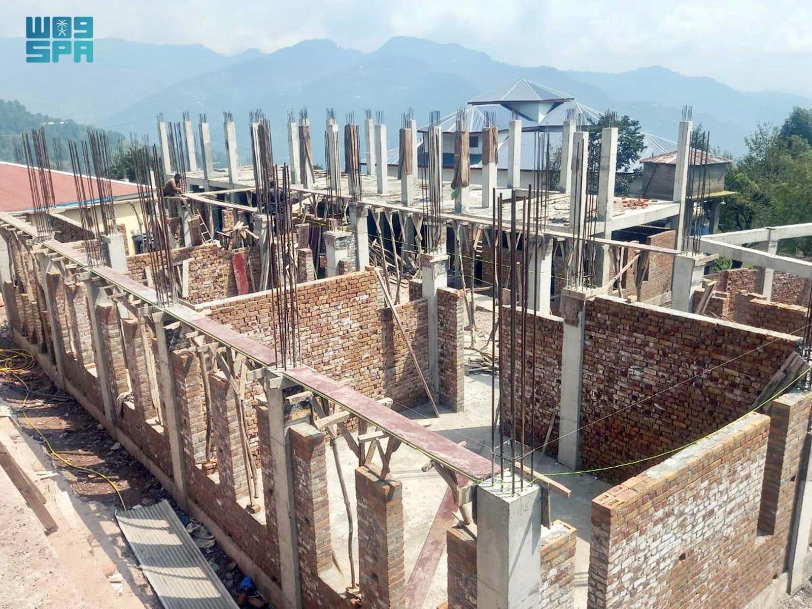 The initiative aims to support communities lacking access to government education and provide a comprehensive learning environment for children in the most vulnerable areas. (SPA)