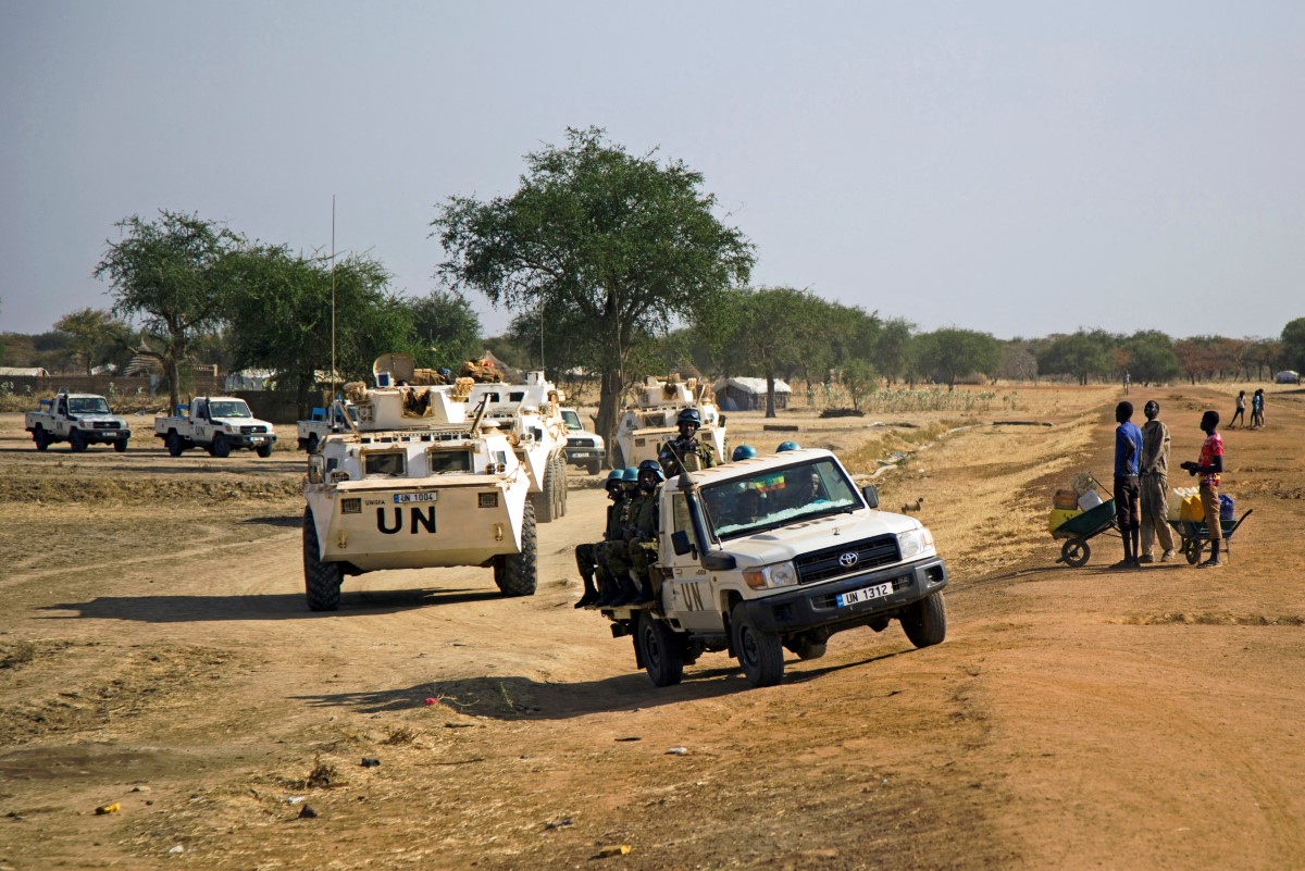 Peacekeeper troops of the UN Interim Security Force for Abyei (UNISFA) patrol outside Abyei, Sudan, on Dec. 14, 2016. (AFP/File Photo)