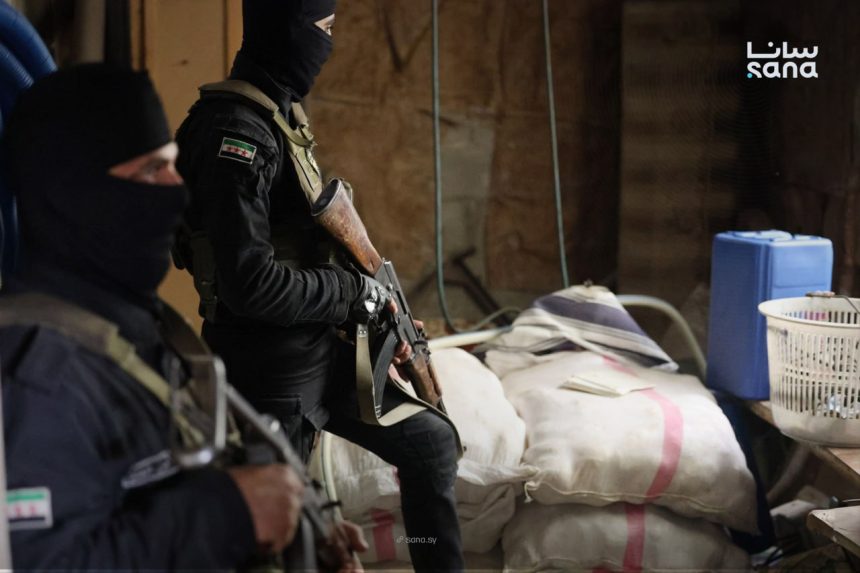 ISF crack down on weapons smuggling and terror cells. (SANA)
