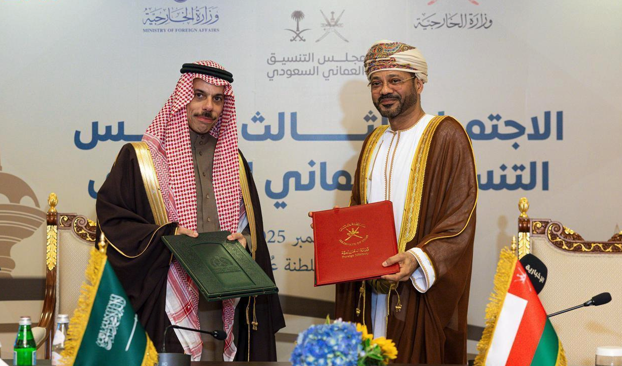 Saudi Foreign Minister Prince Faisal bin Farhan and Oamni Foreign Minister Sayyid Badr bin Hamad Al-Busaidi. (SPASayyid Badr bin Hamad Al-Busaidi)