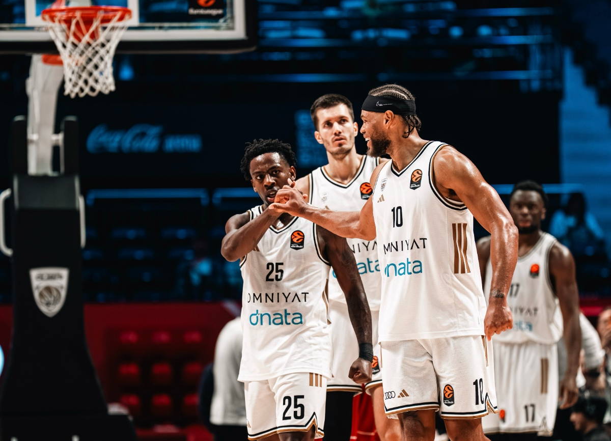 Milan struggled to settle and spent much of the first period on the back foot, as Dubai’s advantage stretched to 15 points. (Supplied)