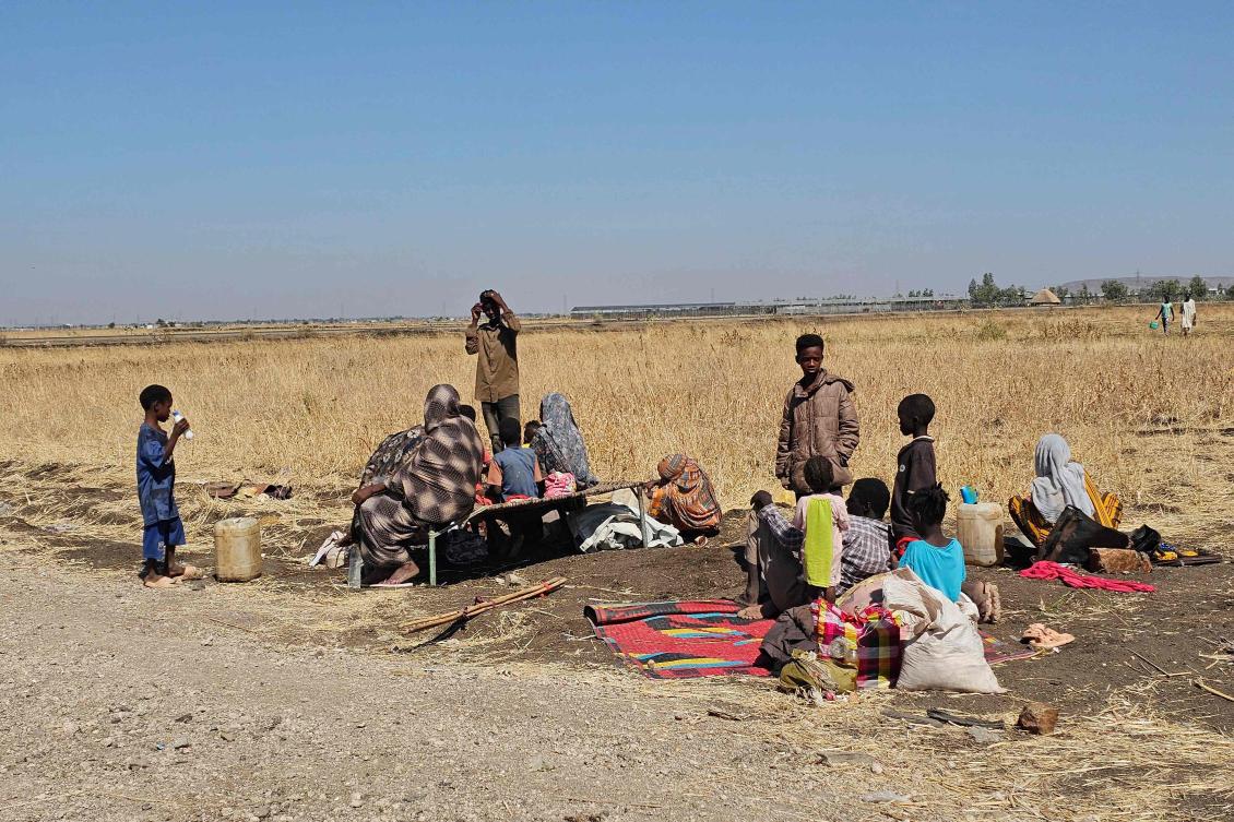 For eight days, Sudanese farmer Ibrahim Hussein led his family through treacherous terrain to flee the fighting in southern Kordofan -- the latest and most volatile front in the country's 31-month-old.(AFP)