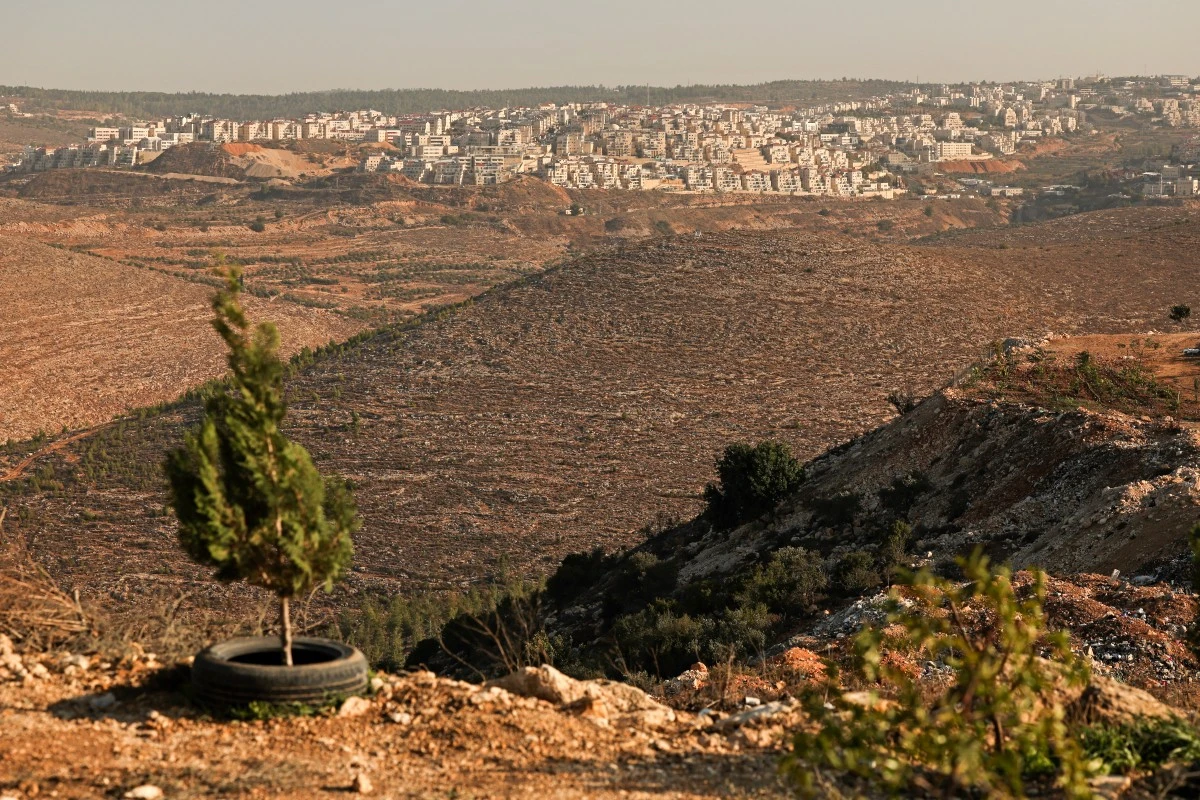 This photograph shows the Israeli settlement of Beitar Illit, near the Palestinian town of Bethlehem in the occupied West Bank, Nov. 18, 2025. (AFP)