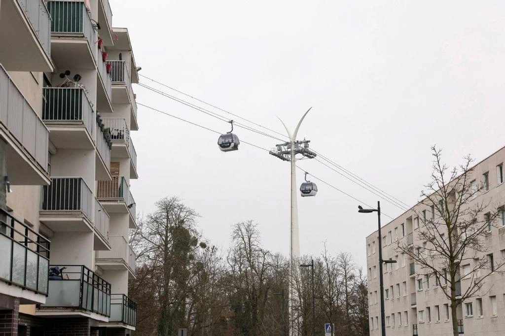 This photograph shows the first urban cable car “C1” in Ile-de-France region during its official launch, in between Creteil Pointe du Lac and Villeneuve-Saint-Georges, on the outskirts of Paris on Dec. 13, 2025. (AFP)