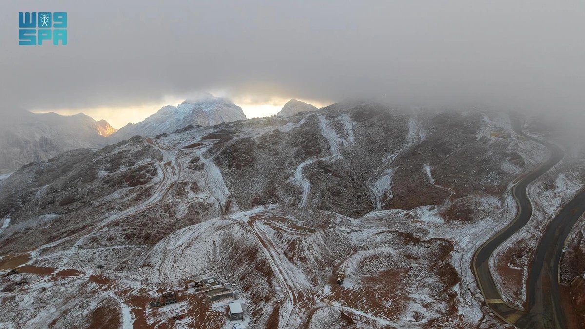 Snow blankets several regions in Saudi Arabia as mercury level plummets