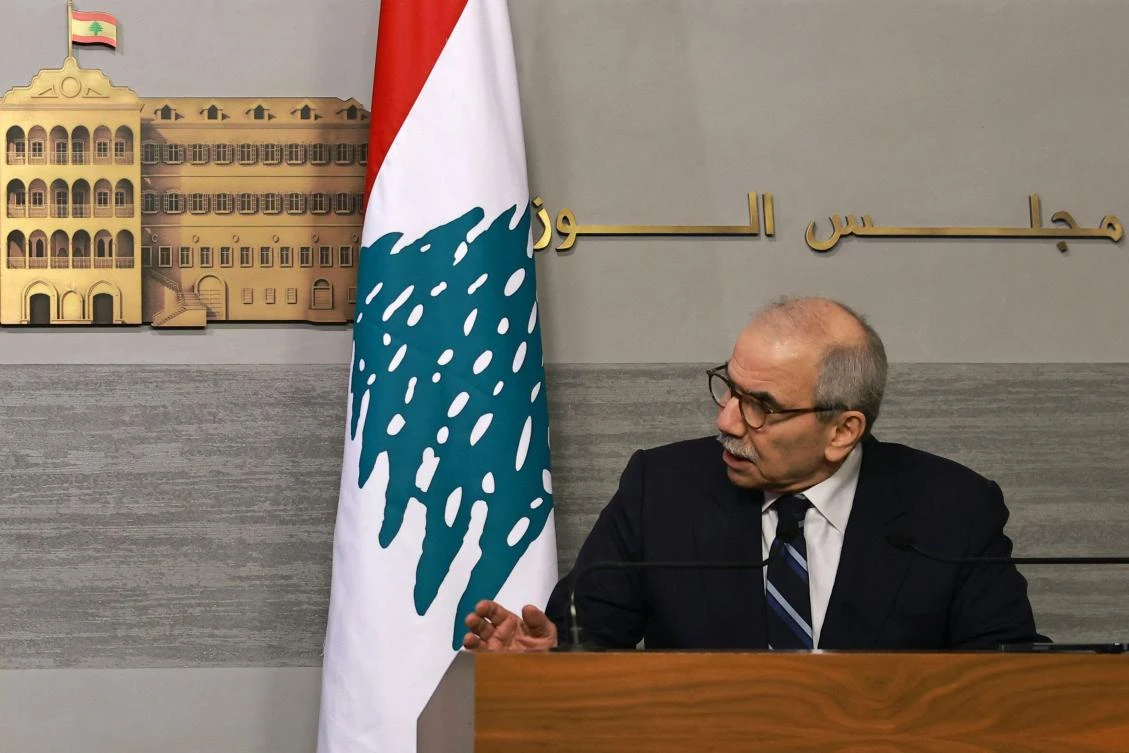 Lebanon PM publishes long-awaited banking law draft