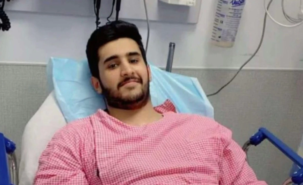 Grand Mosque security personnel Rayan bin Saeed bin Yahya Al-Ahmad in the hospital. (X)