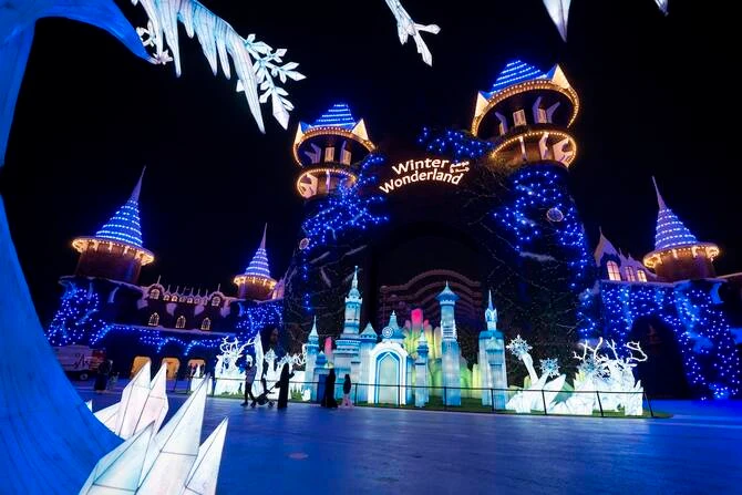 Winter Wonderland in Jeddah offers themed zones with thrill rides, interactive games and roaming shows, for children and adults. (Supplied)