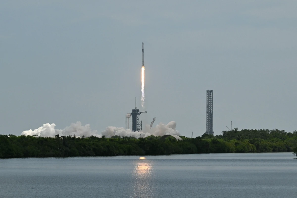 As competition increases between the US and China, there is a race to see who will be able to colonize the moon first (AFP)