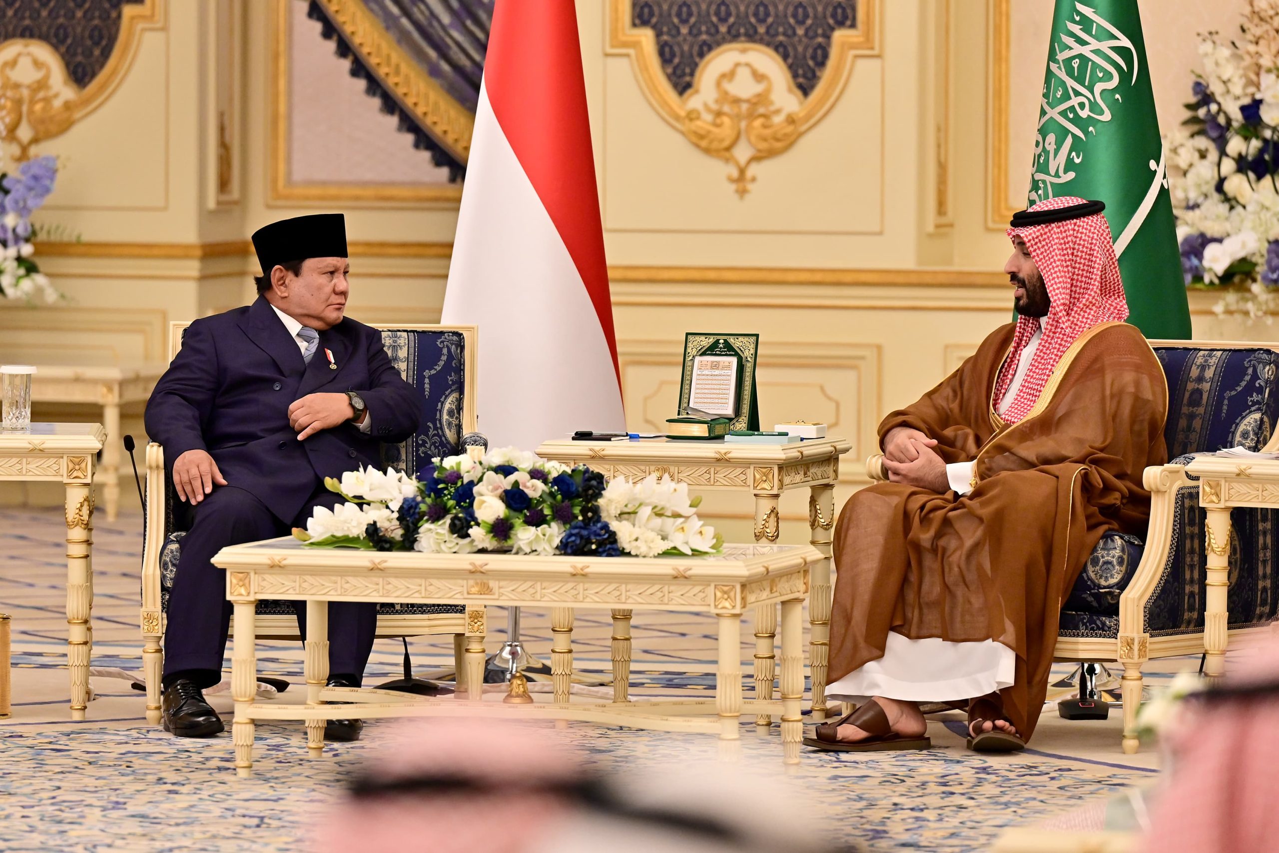 Indonesian President Prabowo Subianto sits for a meeting with Saudi Crown Prince Mohammed bin Salman in Jeddah on July 2, 2025. (Cabinet Secretariat)