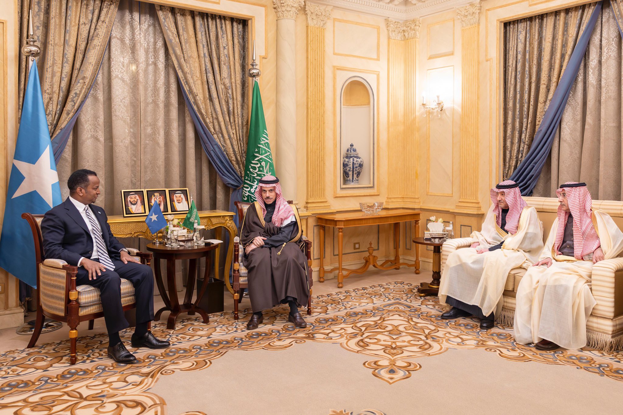 Saudi Foreign Minister Prince Faisal bin Farhan met with Somalia’s Minister of Foreign Affairs and International Cooperation, Abdulsalam Abdi Ali, in Riyadh on Sunday. (SPA)