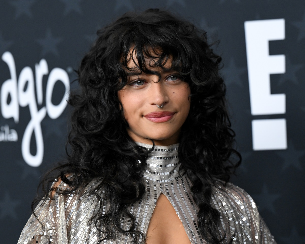 “Marty Supreme” actress Odessa A'zion glittered in a silver, sequined gown by Emirati brand OTT Dubai. (Getty Images)