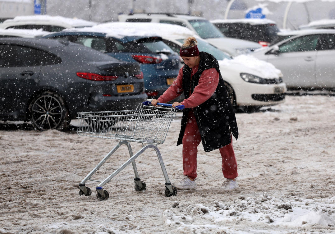 Snow, cold snap in UK, France triggers school, travel disruptions