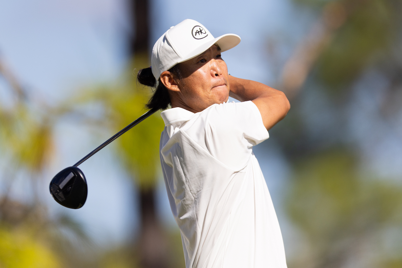 Anthony Kim hits his shot from the ninth tee during the second round of the LIV Golf Promotions at Black Diamond Ranch on Friday in Lecanto, Florida. (Mike Stobe/LIV Golf)