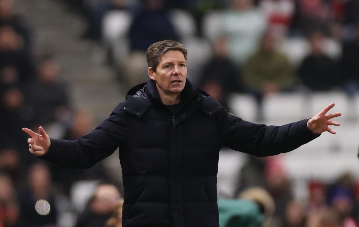 Crystal Palace manager Oliver Glasner reacts during their Premier League match against Sunderland — Stadium of Light, Sunderland, Britain — Jan. 17, 2026. (Reuters)