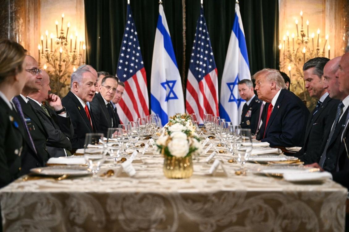 US President Donald Trump (center R) meets with Israeli Prime Minister Benjamin Netanyahu (center L) during a bilateral meeting at Trump’s Mar-a-Lago residence in Palm Beach, Florida, on December 29, 2025. (FILE/AFP)