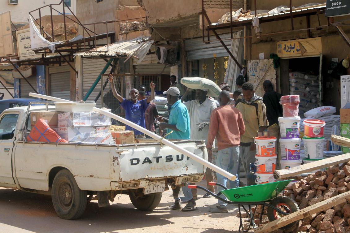 The hustle and bustle of buyers and sellers has returned to Khartoum’s central market, but “it’s nothing like before,” fruit vendor Hashim Mohamed told AFP, streets away from where war first broke out nearly three years ago. (AFP)