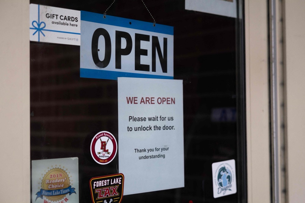The doors are locked at the Rancho Loco Grill and Bar despite the restaurant being open for business in an attempt to keep out federal agents. (Getty Images/AFP)