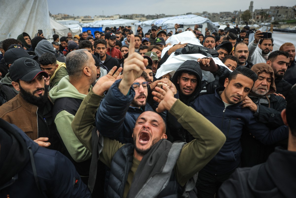 Media watchdogs condemn Israeli airstrike that killed 3 journalists in Gaza, call for investigation