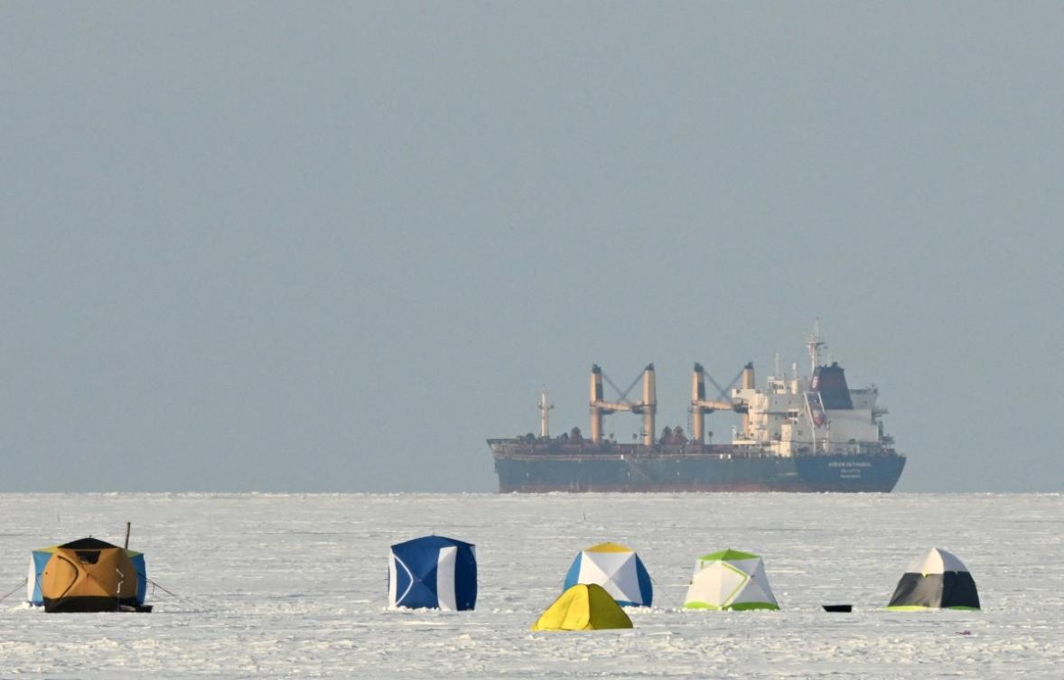Russian fishermen fish on the ice-covered Gulf of Finland in the port of Saint-Petersburg on January 17, 2026. (File/AFP)