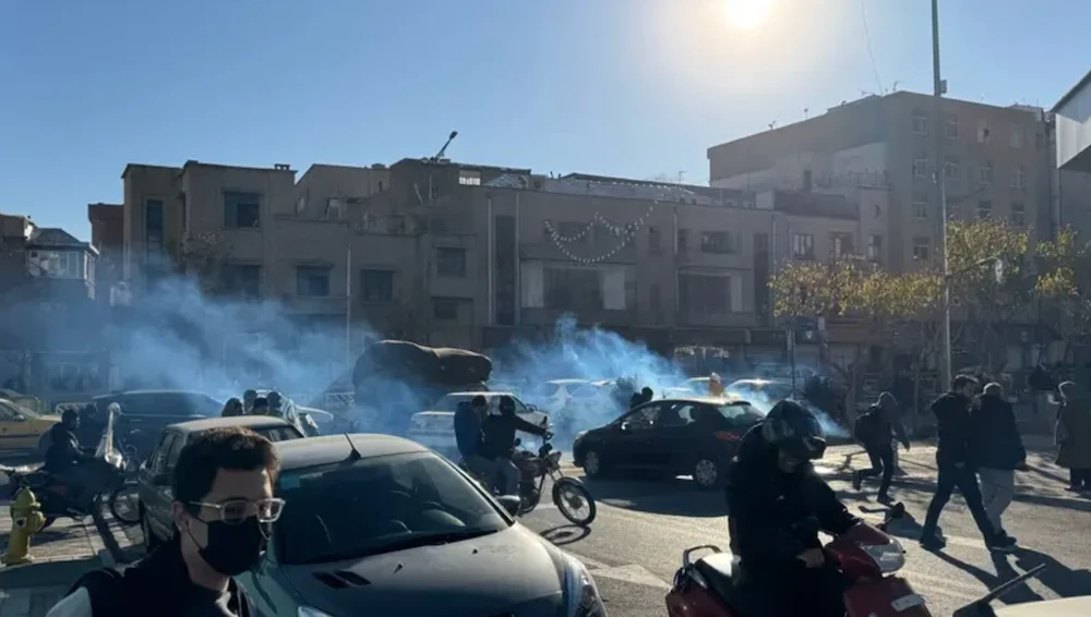 Fresh clashes kill six in Iran cost-of-living protests