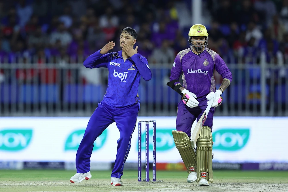 MI Emirates book ILT20 final spot with 7-wicket victory over Abu Dhabi Knight Riders