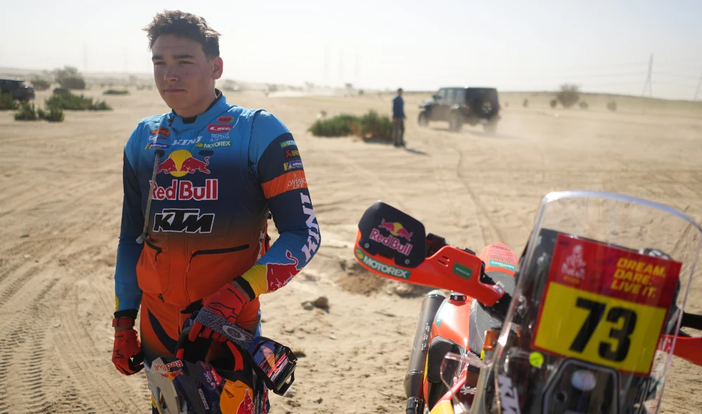 Biker Edgar Canet enjoys dream Dakar start