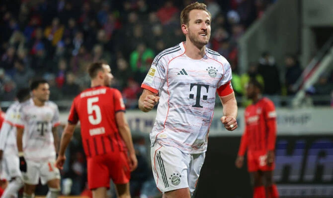 Leaders Bayern look to power past Wolfsburg in busy start to new year
