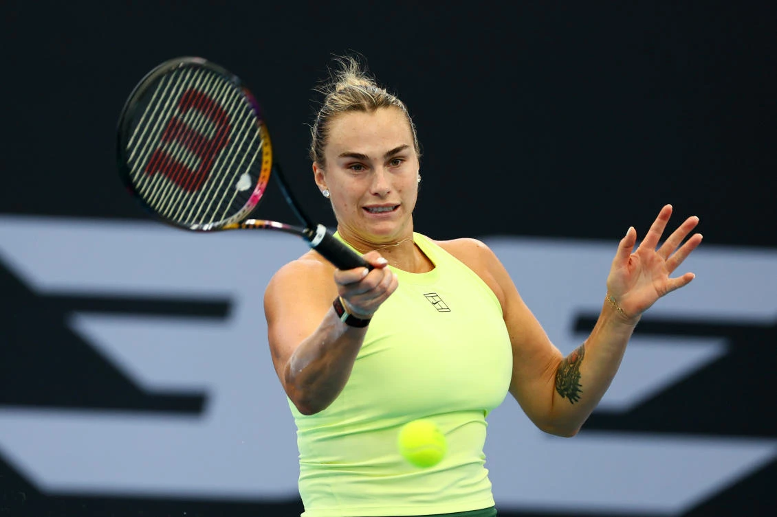 Aryna SKarolina Muchova abalenka, of Belarus, plays a shot during her semifinal match against KarolÃna Muchova, of the Czech Republic, at the Brisbane International tennis tournament in Brisbane, Australia, Jan. 10, 2026. (AP)