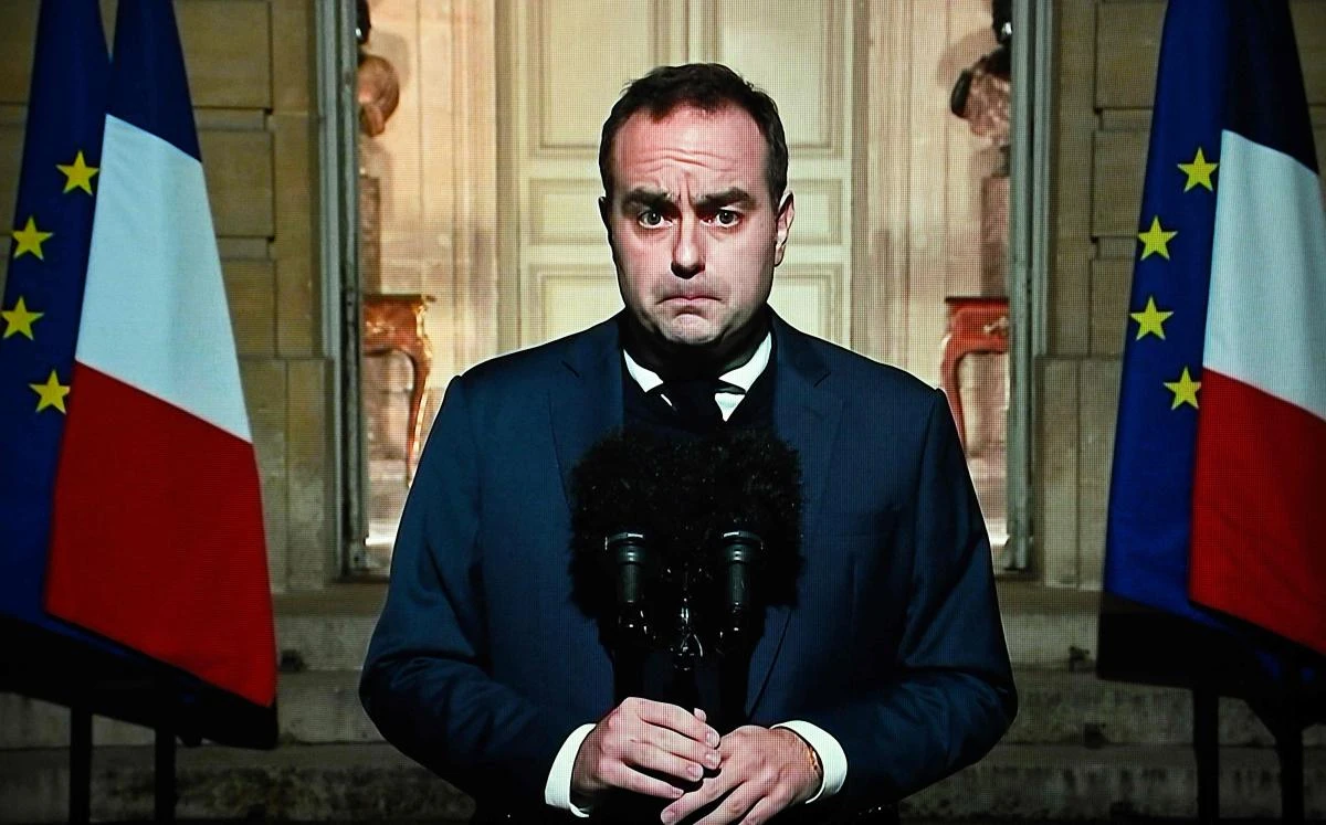 This photograph show a television screen broadcasting France’s Prime Minister Sebastien Lecornu’s speech at the Hotel de Matignon in Paris on Jan. 16, 2026, as he presents its proposals for a compromise on the budget bill for the year 2026. (AFP)