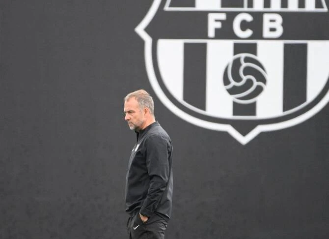 Barca’s Flick calls for more loyalty after Dro exit reports