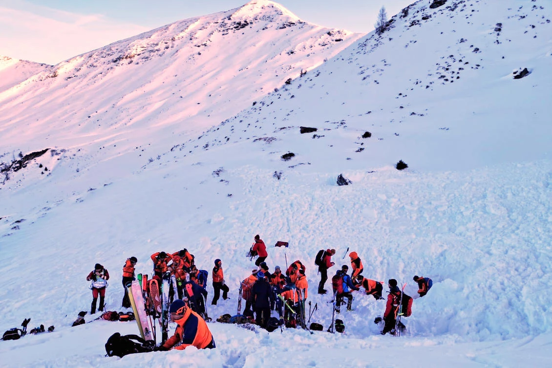 8 skiers killed in avalanches in Austria