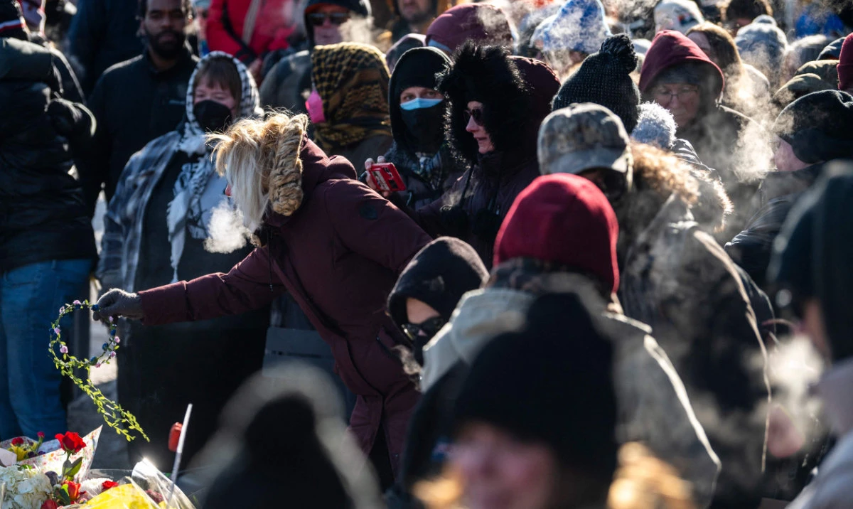 Second death in Minneapolis crackdown heaps pressure on Trump