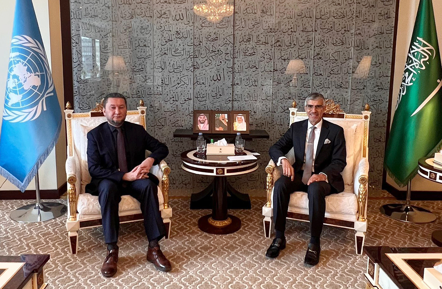 Saudi Arabia’s permanent representative to the UN, Ambassador Abdulaziz Al-Wasil, meets Toily Kurbanov, executive coordinator of UN Volunteers, in New York. (X: @AzALWASIL)