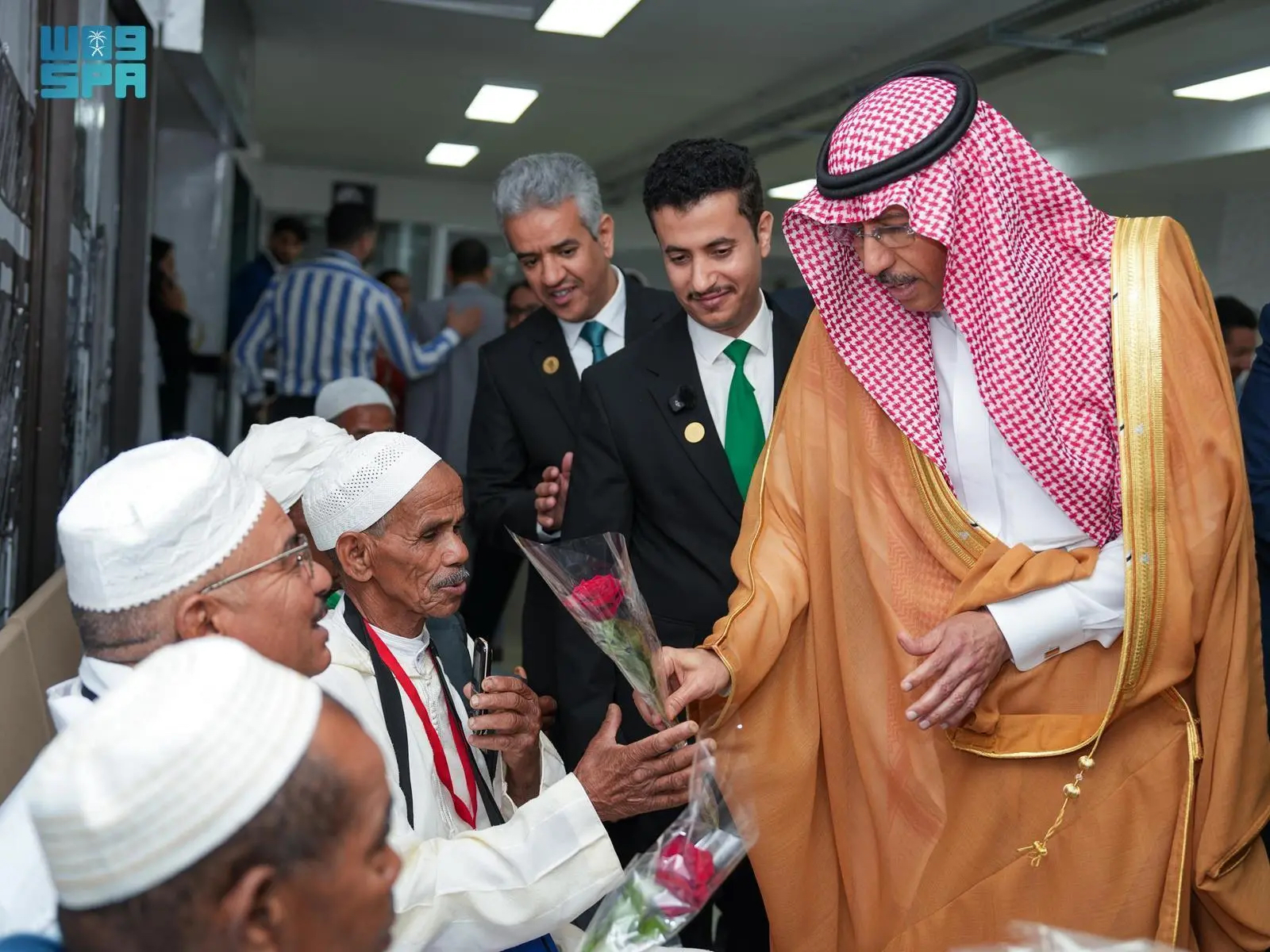 Saudi Ambassador to Morocco Sami bin Abdullah Al-Saleh greets Moroccan Hajj pilgrims at Mohammed V International Airport in Casablanca last year. (SPA/File photo)
