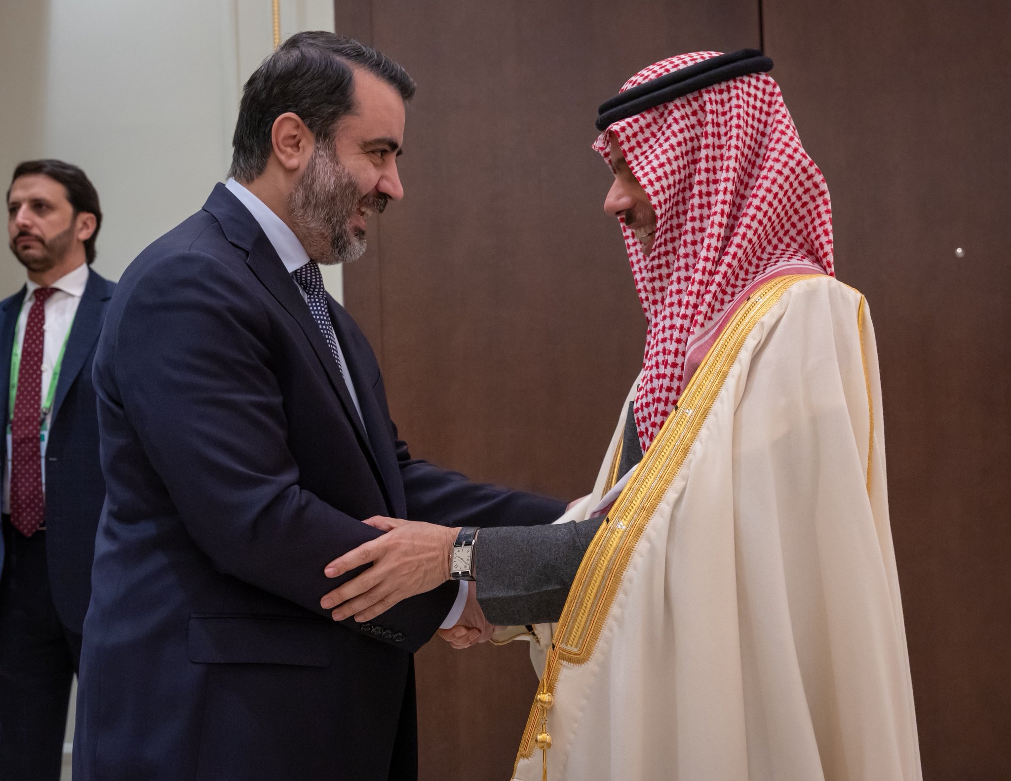 Prince Faisal bin Farhan, Saudi Minister of Foreign Affairs, met with Syrian Foreign Minister Asaad Al-Shaibani and his delegation on the sidelines of the Munich Security Conference on Saturday. (SPA)