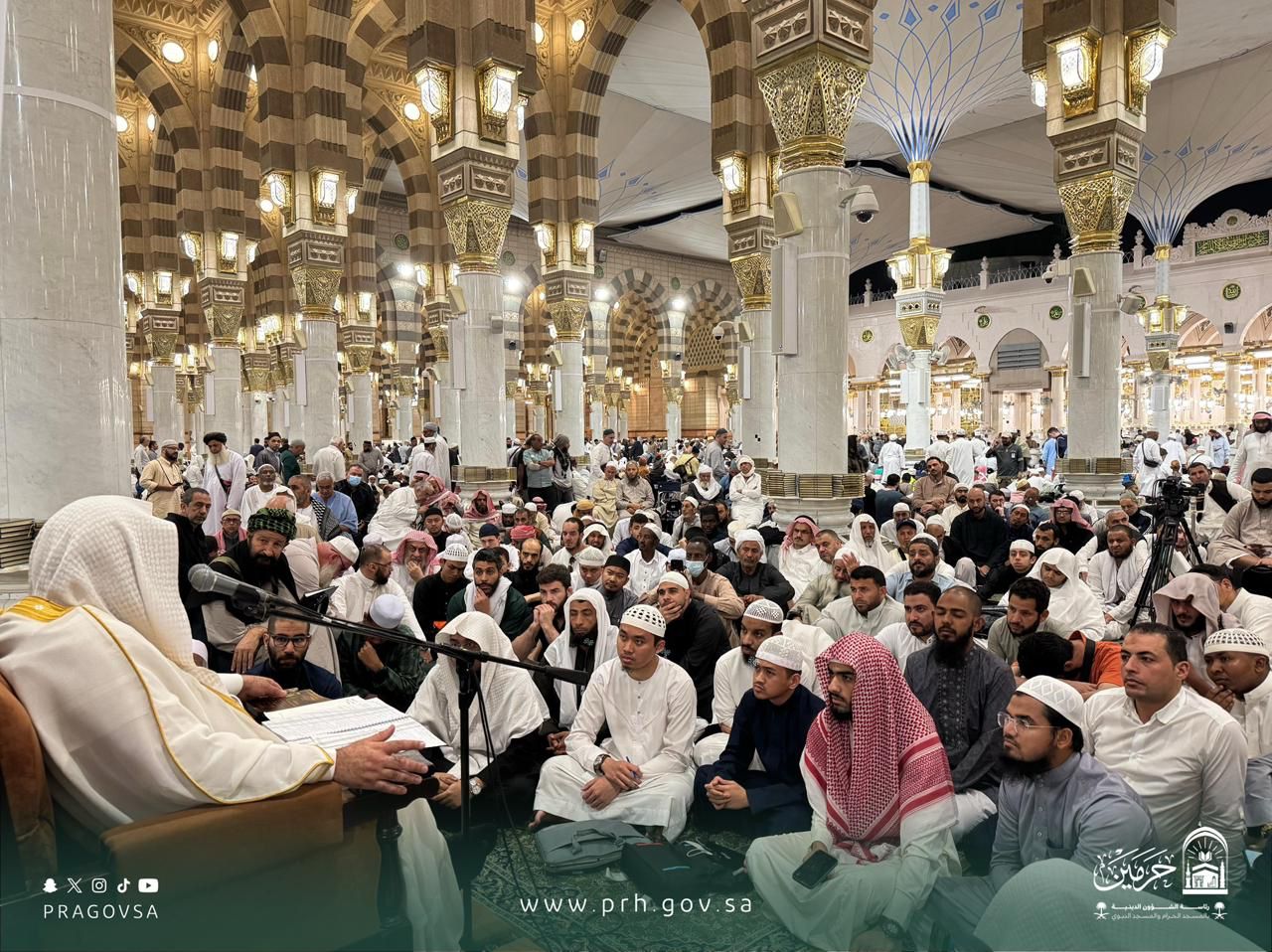 Key elements include religious lessons, Qur'an memorization, guidance and counseling services, and dedicated channels for religious inquiries. (X: @PRAGOVSA)