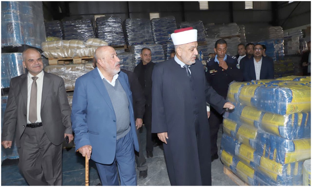 Awqaf Minister Mohammad Khalayleh said the campaign was part of efforts to alleviate the burden of living. (Petra)