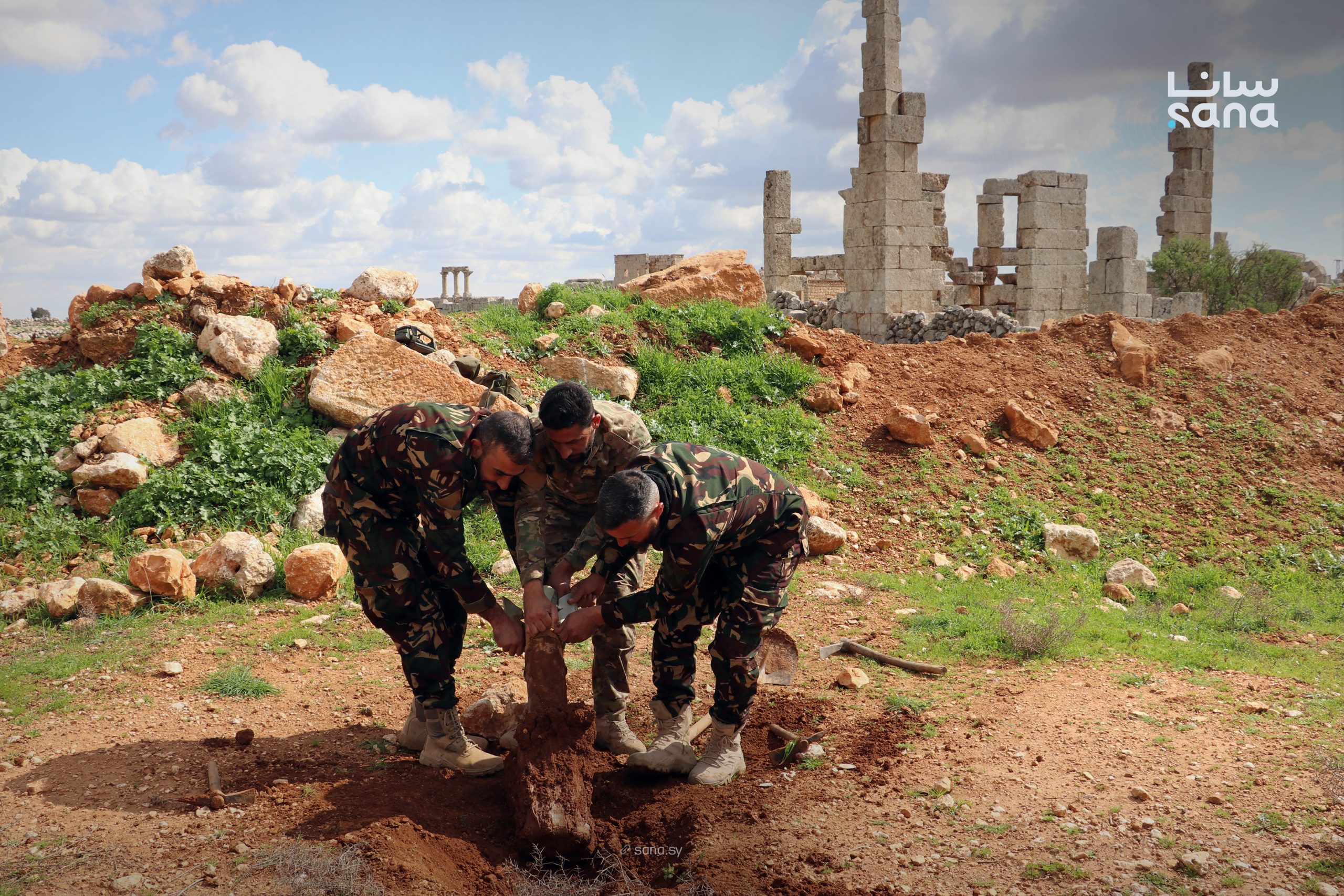 Hassan Al-Ismail, director of antiquities in Idlib, said the project aims to clear war remnants, document damage caused during the conflict. (SANA)