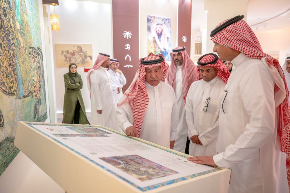 Faisal bin Abdulrahman, general supervisor of the King Abdulaziz Public Library, has inaugurated the Origins of the Horse exhibition in Riyadh. (X/@f_binmuaammar)