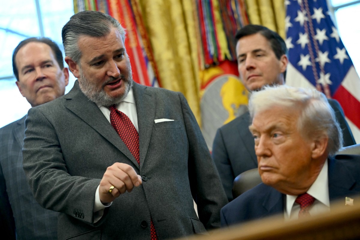 “He’s the only guy I know, he’ll get 100 percent of the Democrat vote, 100 percent of the Republican vote. They want to get him out of there. He is such a pain in the ass, but he’s so good and so talented.” (AFP)