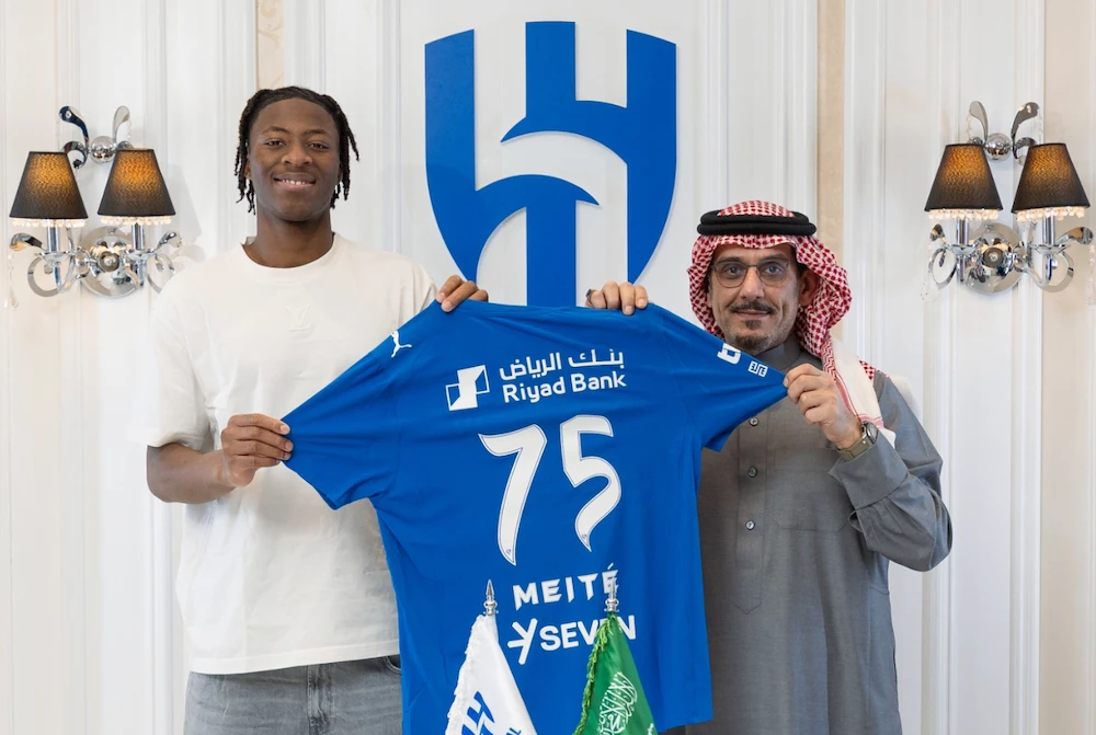 Al-Hilal completed the signing of teenage striker Mohamed Kader Meite from Rennes for a reported 30 million euros ($35.3 million), with the 18-year-old making his Saudi Pro League debut in Monday’s 0-0 draw against Al-Ahli. (X/@AlHilal_EN)